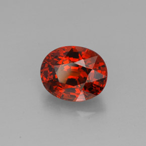 2.43カラットの天然レッドオレンジスペサルティンガーネット（8.3×6.8 mm・オーバルカット）