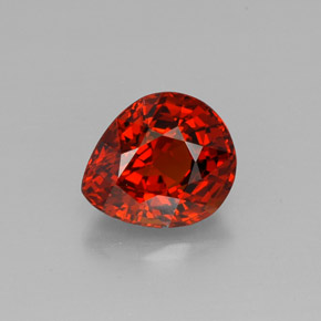 2.90カラットの天然レッドオレンジスペサルティンガーネット（8.9×7.7 mm・洋梨の形）
