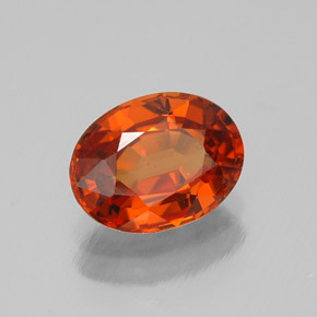 1.80カラットの天然レッドオレンジスペサルティンガーネット（8.1×6.1 mm・オーバルカット）