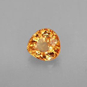0.95カラットの天然マンダリンオレンジスペサルティンガーネット（5.8×5.6 mm・洋梨の形）