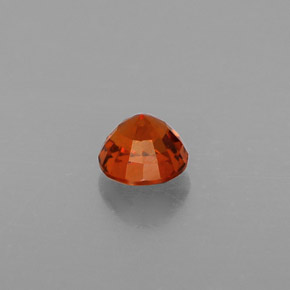 0.73カラットの天然マンダリンオレンジスペサルティンガーネット（4.84 mm・ラウンドカット）