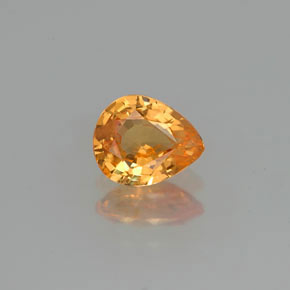 0.78カラットの天然マンダリンオレンジスペサルティンガーネット（6.3×5.2 mm・洋梨の形）