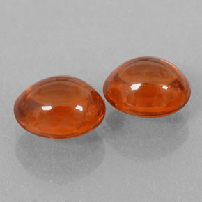 2.81カラットの天然ミディアムオレンジスペサルティンガーネット（6.8×5.7 mm・透明）