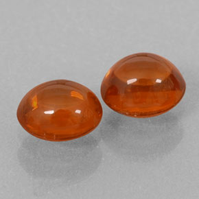 カラットの天然オレンジスペサルティンガーネット（5.2×4.7 mm・透明）