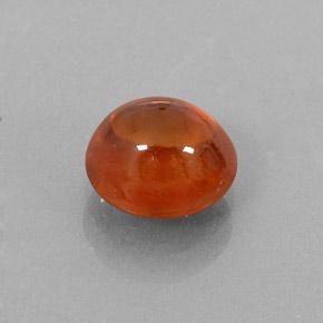 2.01カラットの天然ミディアムオレンジスペサルティンガーネット（7×6.5 mm・透明）