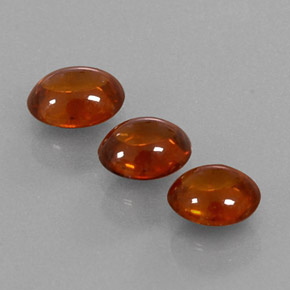 カラットの天然レッドオレンジスペサルティンガーネット（5.7×4.9 mm・透明）