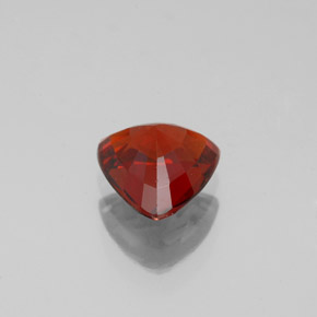 1.37カラットの天然オレンジレッドスペサルティンガーネット（6.7×6.6 mm・トリリアント）