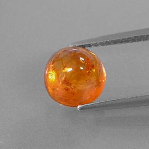 4.50カラットの天然オレンジスペサルティンガーネット（8.22 mm・透明）