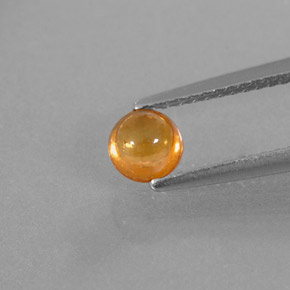 0.87カラットの天然オレンジスペサルティンガーネット（4.84 mm・透明）