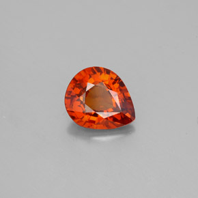 1.57カラットの天然レッドオレンジスペサルティンガーネット（7.8×6.6 mm・洋梨の形）