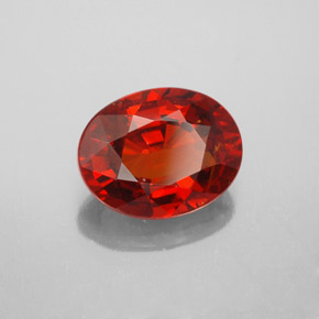3.36カラットの天然オレンジレッドスペサルティンガーネット（10.2×8 mm・オーバルカット）