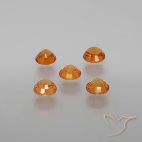 2.26カラットの天然茶色がかったオレンジスペサルティンガーネット（4.31 mm・ラウンドカット）