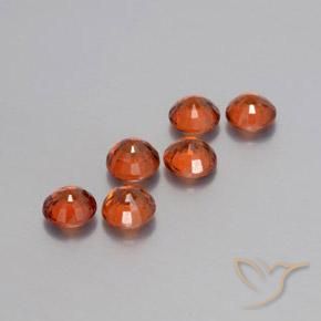 Shop natural 2.48ct アンバーオレンジ スペサルティン ガーネット gems, ラウンド, from モザンビーグ at GemSelect. In stock, global shipping!