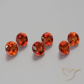 Shop natural 2.69ct 濃い赤 スペサルティン ガーネット gems, ラウンド, from モザンビーグ at GemSelect. In stock, global shipping!
