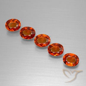 Shop natural 2.38ct 濃い赤 スペサルティン ガーネット gems, 楕円形, from モザンビーグ at GemSelect. In stock, global shipping!