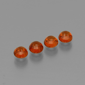 1.90カラットの天然ミディアムレッドスペサルティンガーネット（4.19 mm・ラウンドカット）