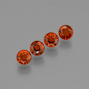 1.89カラットの天然ディープレッドスペサルティンガーネット（4.25 mm・ラウンドカット）