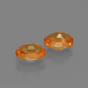 カラットの天然オレンジスペサルティンガーネット（6×4.2 mm・オーバルカット）