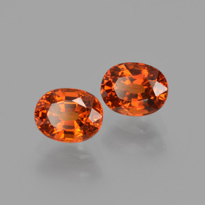 カラットの天然オレンジスペサルティンガーネット（5.8×4.6 mm・オーバルカット）