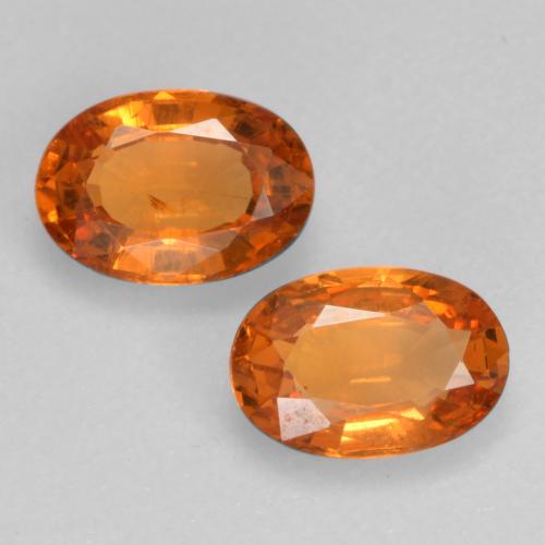 1.10カラットの天然ミディアムオレンジスペサルティンガーネット（5.8×4.1 mm・オーバルカット）