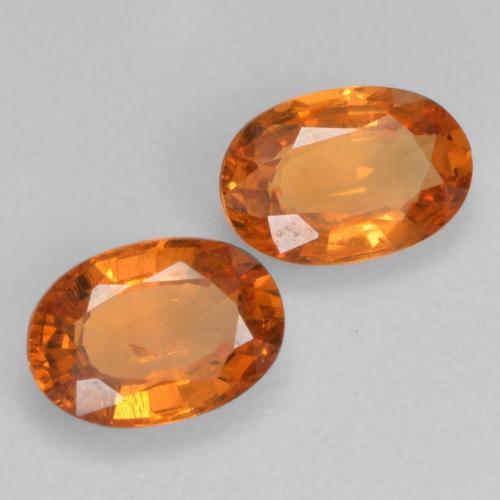 1.10カラットの天然ミディアムオレンジスペサルティンガーネット（5.8×4.1 mm・オーバルカット）
