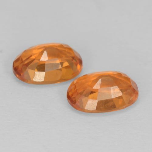 1.42カラットの天然アンバーオレンジスペサルティンガーネット（5.9×4.1 mm・オーバルカット）