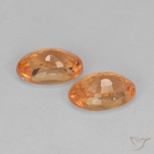 Shop natural 0.80ct 鮮やかなオレンジ スペサルティン ガーネット gems, 楕円形, from モザンビーグ at GemSelect. In stock, global shipping!