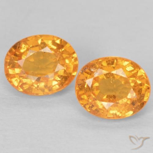 Shop natural 1.05ct 濃いオレンジ スペサルティン ガーネット gems, 楕円形, from モザンビーグ at GemSelect. In stock, global shipping!