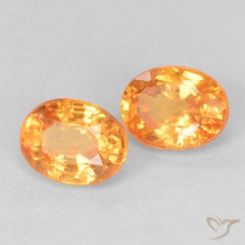 Shop natural 0.54ct 鮮やかなオレンジ スペサルティン ガーネット gems, 楕円形, from モザンビーグ at GemSelect. In stock, global shipping!