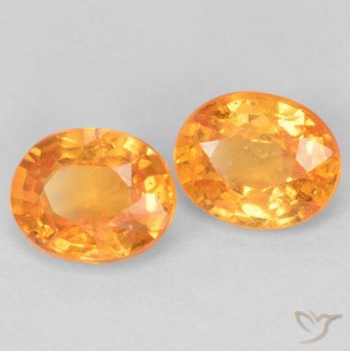 Shop natural 1.00ct ハニーオレンジ スペサルティン ガーネット gems, 楕円形, from モザンビーグ at GemSelect. In stock, global shipping!