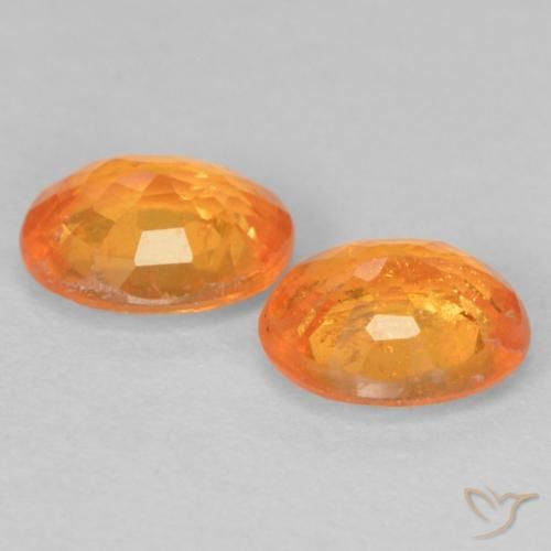 Shop natural 0.97ct 鮮やかなオレンジ スペサルティン ガーネット gems, 楕円形, from モザンビーグ at GemSelect. In stock, global shipping!