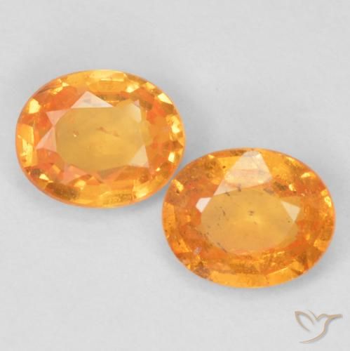 Shop natural 0.79ct 鮮やかなオレンジ スペサルティン ガーネット gems, 楕円形, from モザンビーグ at GemSelect. In stock, global shipping!