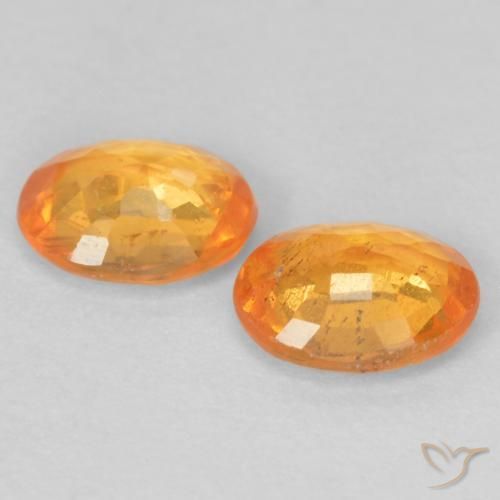 Shop natural 0.79ct 鮮やかなオレンジ スペサルティン ガーネット gems, 楕円形, from モザンビーグ at GemSelect. In stock, global shipping!