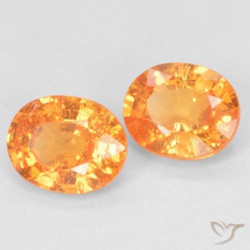 Shop natural 0.99ct 鮮やかなオレンジ スペサルティン ガーネット gems, 楕円形, from モザンビーグ at GemSelect. In stock, global shipping!