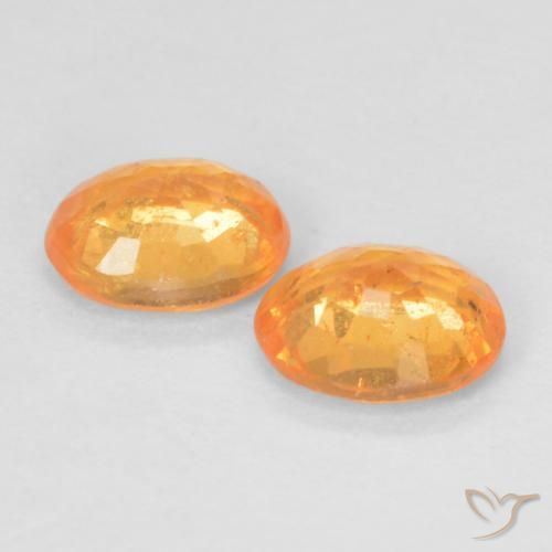 Shop natural 0.85ct ミディアムオレンジ スペサルティン ガーネット gems, 楕円形, from モザンビーグ at GemSelect. In stock, global shipping!