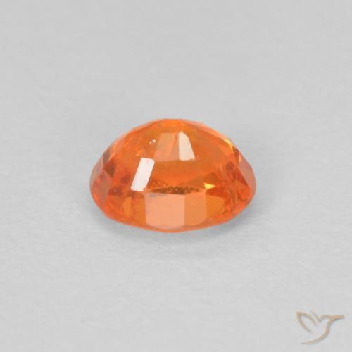 0.54カラットの天然ファイアオレンジスペサルティン ガーネット、楕円形、VS