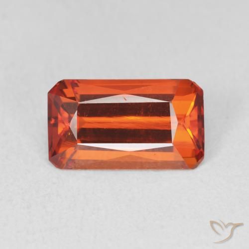 3.57ct 天然 ファイアオレンジ スペサルティン ガーネット, エメラルドカット, VVS-VS