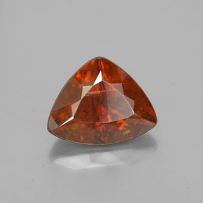 2.74カラットの天然赤みがかったオレンジスファレライト（9.5×7.6 mm・トリリアント）