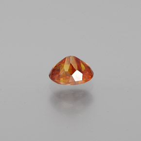 0.80カラットの天然赤みがかったオレンジスファレライト（5.9×4.1 mm・オーバルカット）