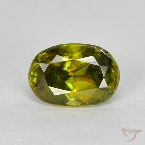0.73ct 天然 フォレストグリーン スフェーン, 楕円形, VS