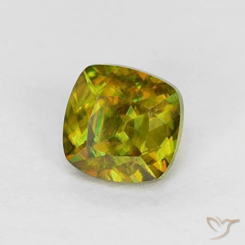 0.34ct 天然 ミディアムグリーン スフェーン, クッション, VS