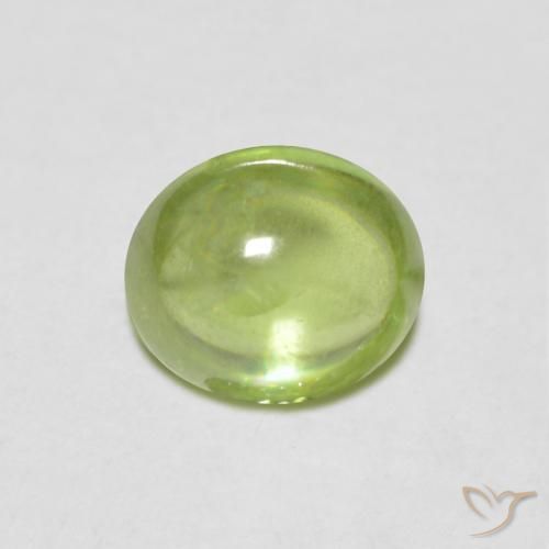 0.89ct 天然 薄いライブリーグリーン スフェーン, 楕円形, 透明