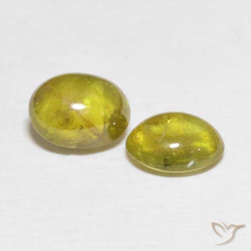 Shop natural 2.31ct 秋の黄色 スフェーン gems, 楕円形, from スリランカ at GemSelect. In stock, global shipping!
