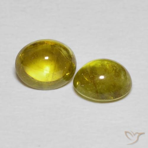 Shop natural 2.26ct 濃いゴールデンブラウン スフェーン gems, 楕円形, from スリランカ at GemSelect. In stock, global shipping!