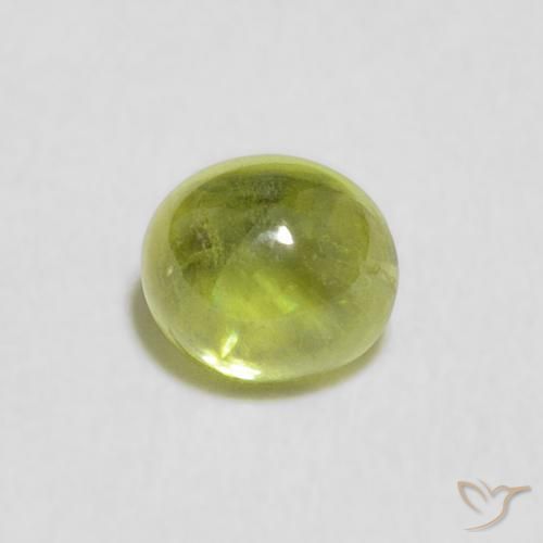 0.67ct 天然 ライブリーグリーン スフェーン, 楕円形, 透明