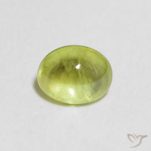 0.72ct 天然 オリーブグリーン スフェーン, 楕円形, 透明