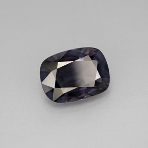 2.47カラットの天然マルチカラースピネル（9.5×7.1 mm・クッションカット）