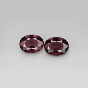 カラットの天然ディープパープルスピネル（8.1×6.1 mm・オーバルカット）