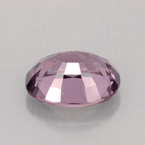 2.84カラットの天然パープルローズスピネル（9.6×7.8 mm・オーバルカット）
