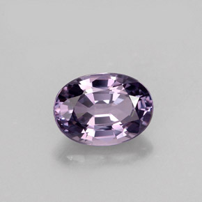 1.01カラットの天然パープルスピネル（7.1×5.1 mm・オーバルカット）
